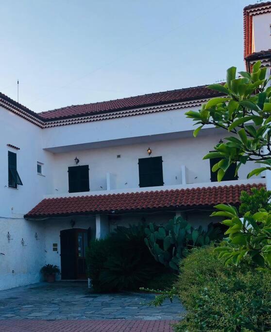 Appartamento Pietra Ligure - Essential With Swimming Pool Esterno foto