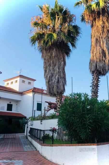 Appartamento Pietra Ligure - Essential With Swimming Pool Esterno foto